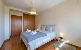Gaia House - Apartamento Inteiro junto ao Metro